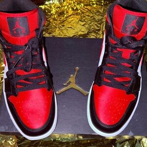 Air Jordan Red and Black Sneakers Men’s Size 10